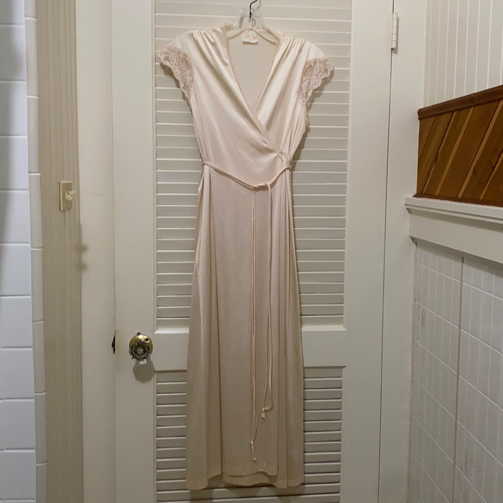 Vintage pink satin lace slip robe